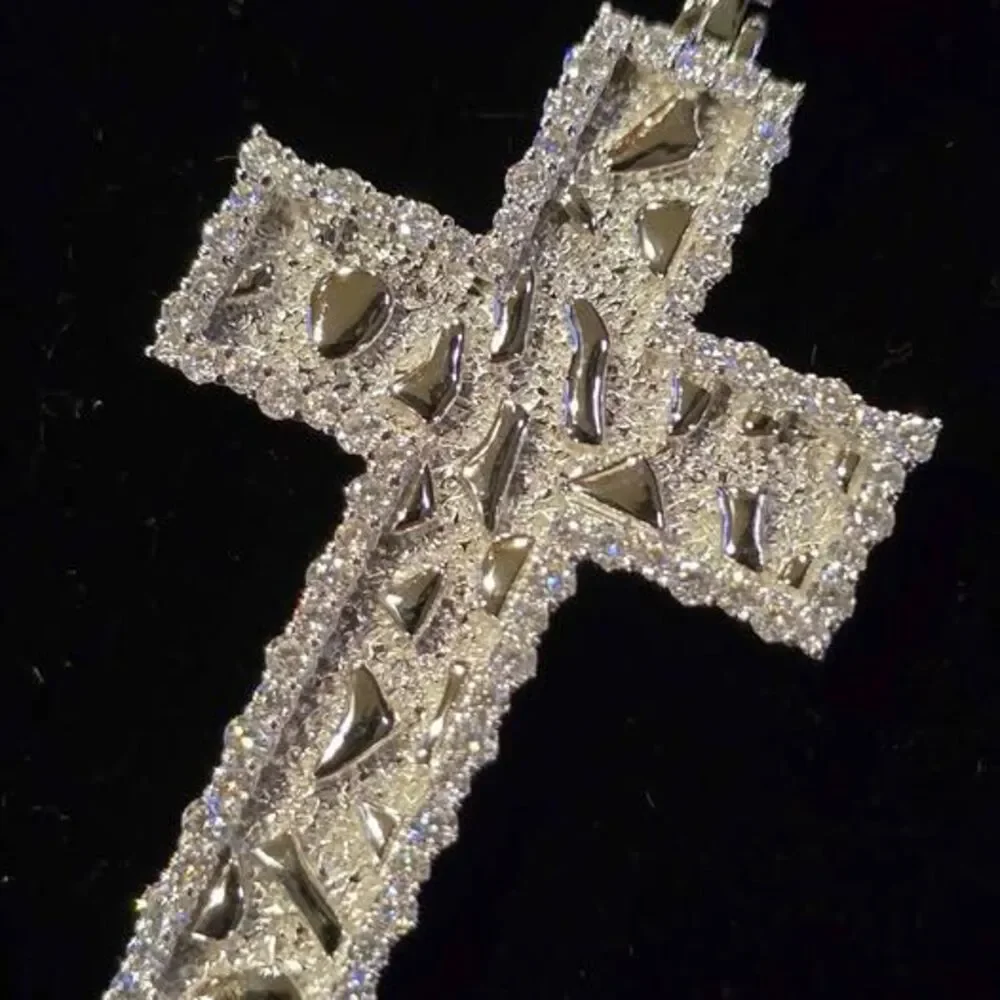 925 Sterling Silver Moissanite Cross Pendant Necklace